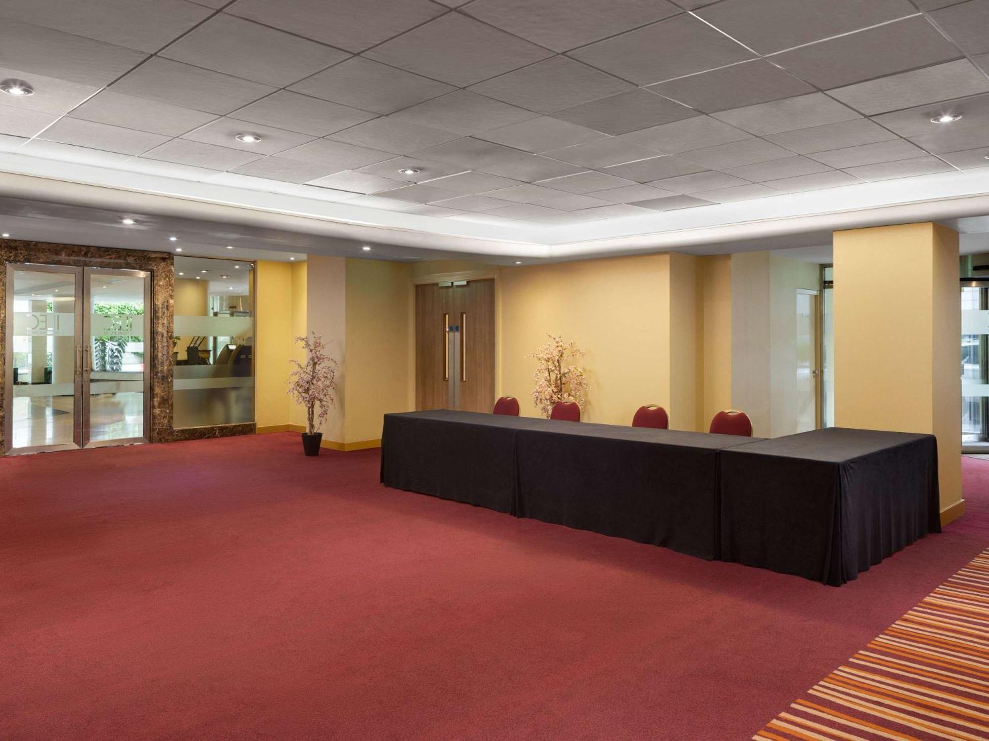 Mercure London Earls Court Eksteriør bilde